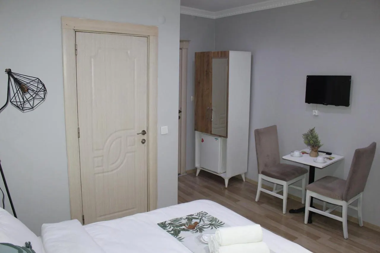Taxim Starlight Hotel Стамбул 2*,
